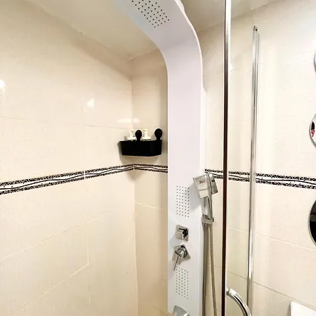 Temple 3 - Half Ground Level With Windows - Demisol Boekarest