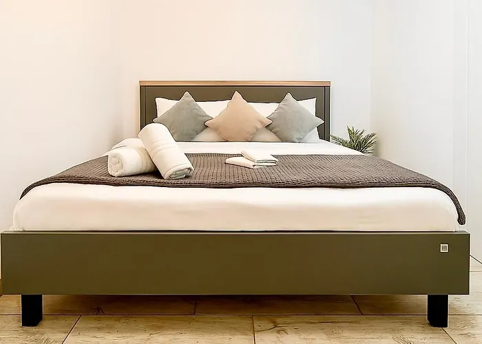 Temple 3 - Half Ground Level With Windows - Demisol Апартаменты Бухарест